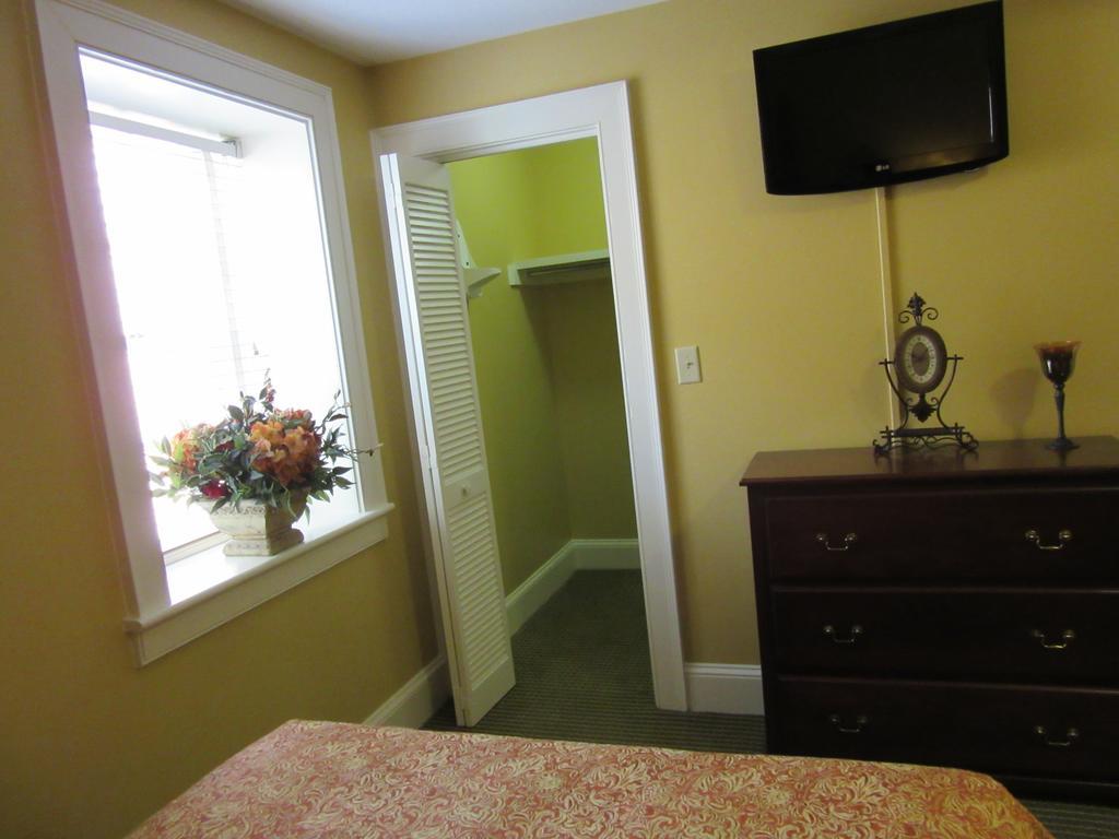 The Lodge Alley Inn Charleston Extérieur photo