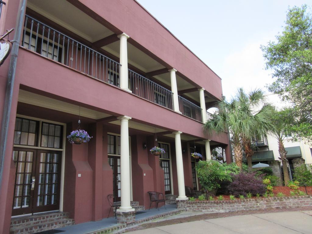 The Lodge Alley Inn Charleston Extérieur photo